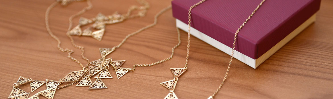 rfid jewelry tracking using UHF jewelry Tags